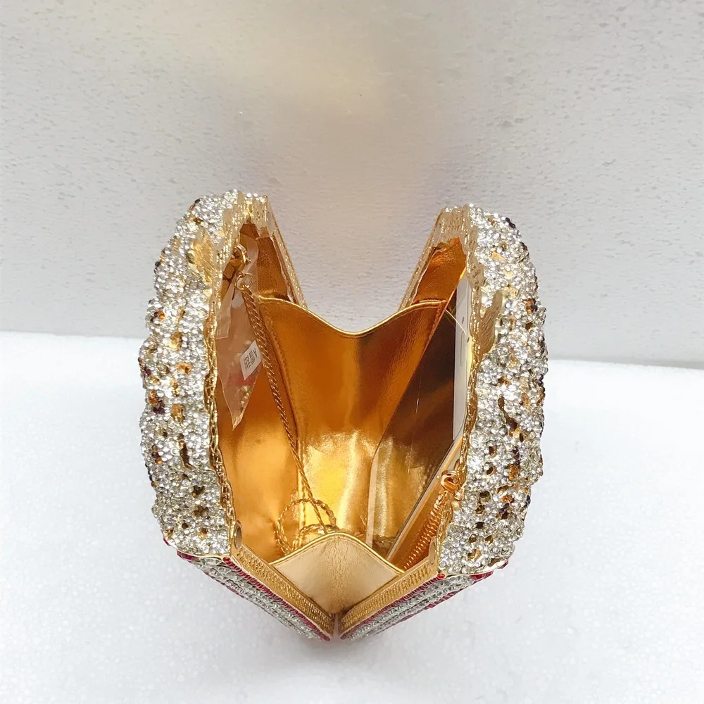 12782530677_1272646518