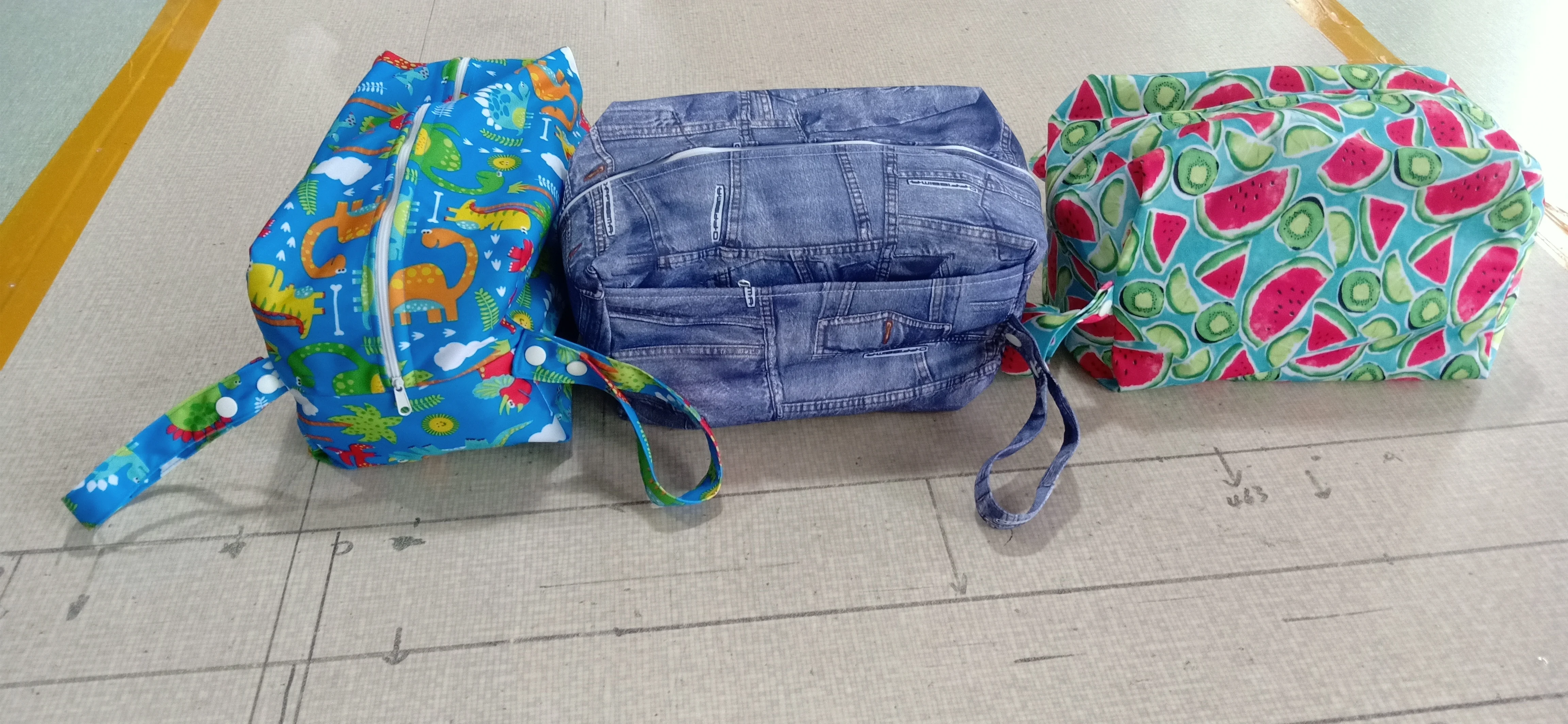 

Washable and Reusable Wet Bag Diaper Bag Water Resistant Swimming Bag Travel Toiletries Pouch Cute Zippered 30pcs/lot