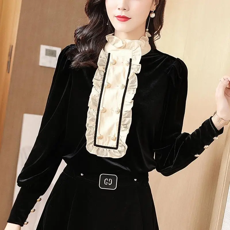 Black Velvet Jacket Woman 2024 autumn and winter new fashion wooden ear collar stitching velvet undershirt foreign style