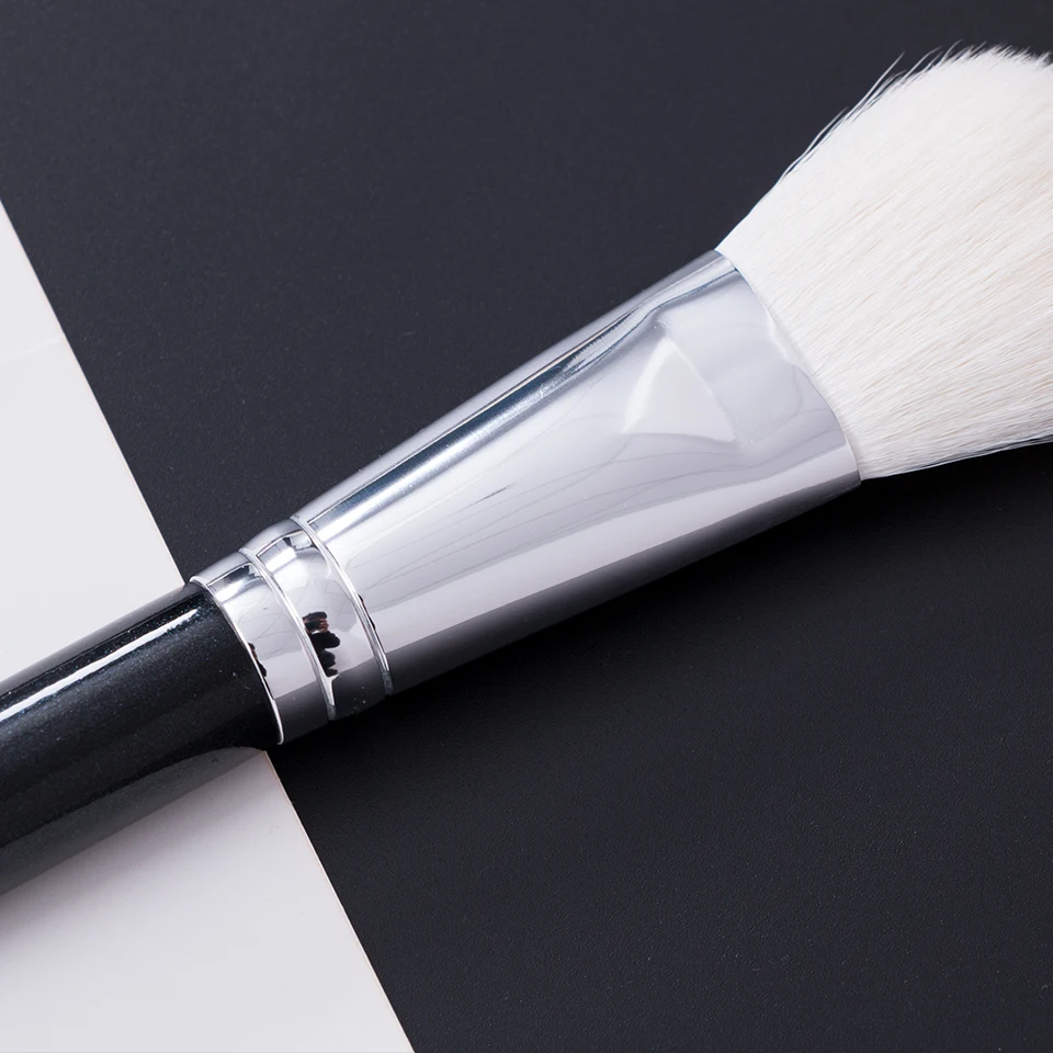 Blush Makeup Brush Single Multi Functional Contour Loose Powder Make Up Brushes Round Black Handle