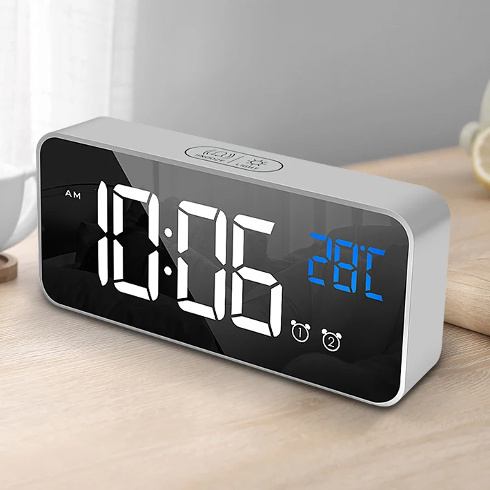 LED Night Light Smart Bedside Intelligent Alarm Clock Time Alarm Modern Table Clocks Large Display Home Digital Watch New II50NZ