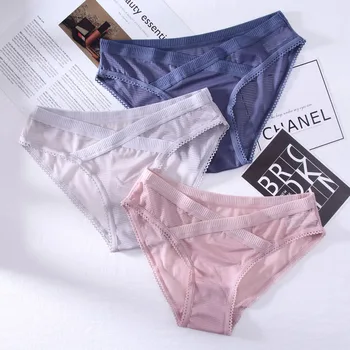 

Women Briefs 2020 New product Seamless Lace honeycomb Underpants Sexy Hollow Low waist Panties Ladies' Lingerie A19145