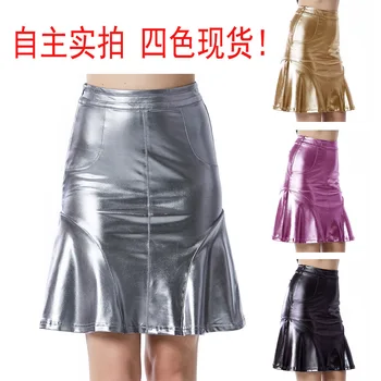 

Spring 2020 European and American women's clothing European and American temperament ruffled stitching PU patent leather skirt w