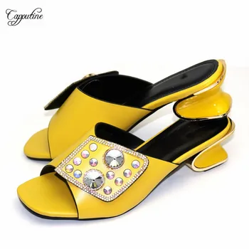 

Hot Sale Yellow Shoes African Stange Heel Lady Slipper Shoes CR2117 Heel Height 5.3CM