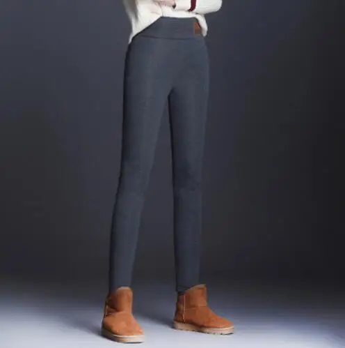 Зимние брюки женские Термолеггинсы с высокой талией брюки для женщин Фланелевые уличные брюки женские зимние повседневные брюки для женщин 4XL - Цвет: Темно-серый