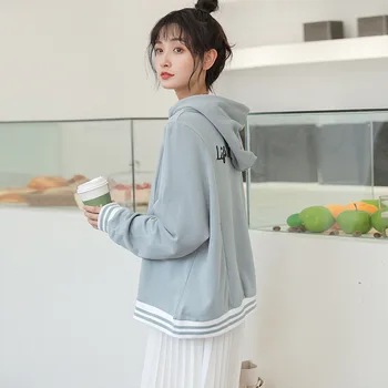 

Women's Bodyguard Fashion Spring 2020 New Korean Thin Top Loose Short Coat Autumn Hooded Pullover