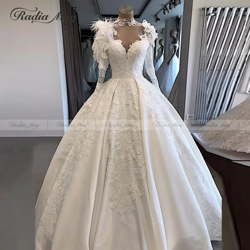 2020 Long Sleeve Ball Gown Wedding Dress Princess Lace Applique Feather Bridal Gowns 3D Flowers High Neck Arabic Dresses | Свадьбы и