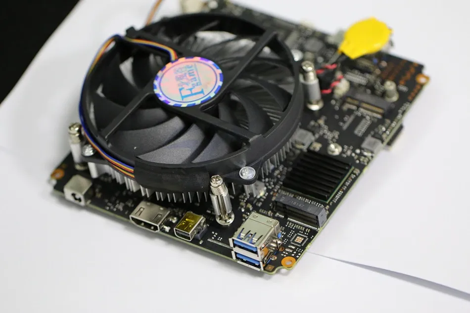 Topton игровой компьютер Intel i7 8750H8850H/i5-8300H/E3 1505 м 6 ядер 12 потоков 12 м кэш Nvme M.2 Nuc Мини ПК Win10 Pro AC WiFi