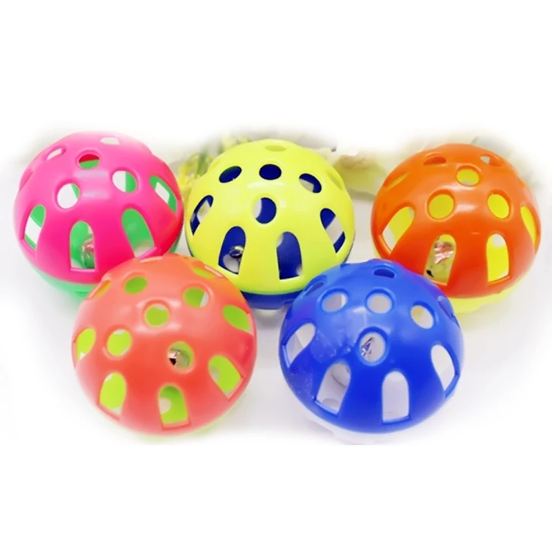 Hot!!! 3cm Diameter Plastic Bell Ball Funny Tinkle Bell Ball Toy Cat Playing Ball Cats Toys Household Pet Supplies Random Colors