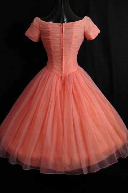 Elegant Cocktail Dress V-neck Short Sleeves Party Gown Orange Tea Length Pleated Organza Short Party Cocktail Gown