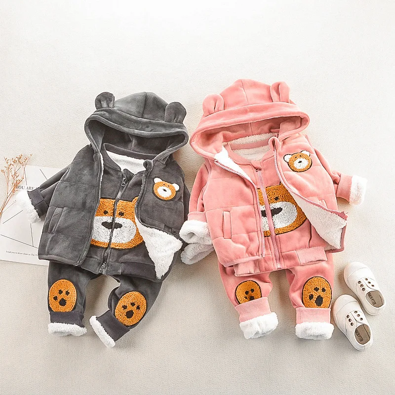 

2019 Winter Baby Boys Girls Clothes Suits Toddler Infant Clothing Sets Thick Warm Cartoon Coats Vest Pants 3Pcs/Sets Baby Outfit