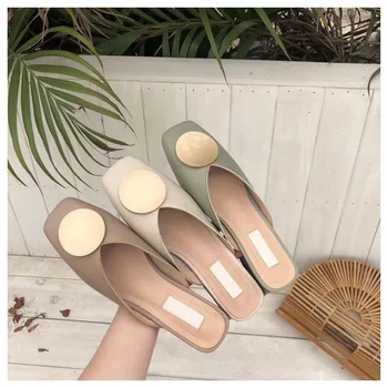 

2019 Summer Fashion Women Pointed Toe Slipper Ladies Slides Luxury Brand Beach Mules Shoes