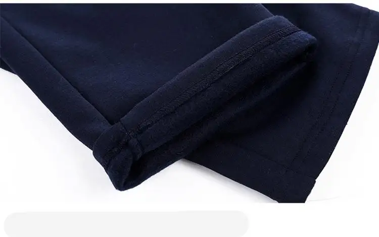 3568395474_1157712562