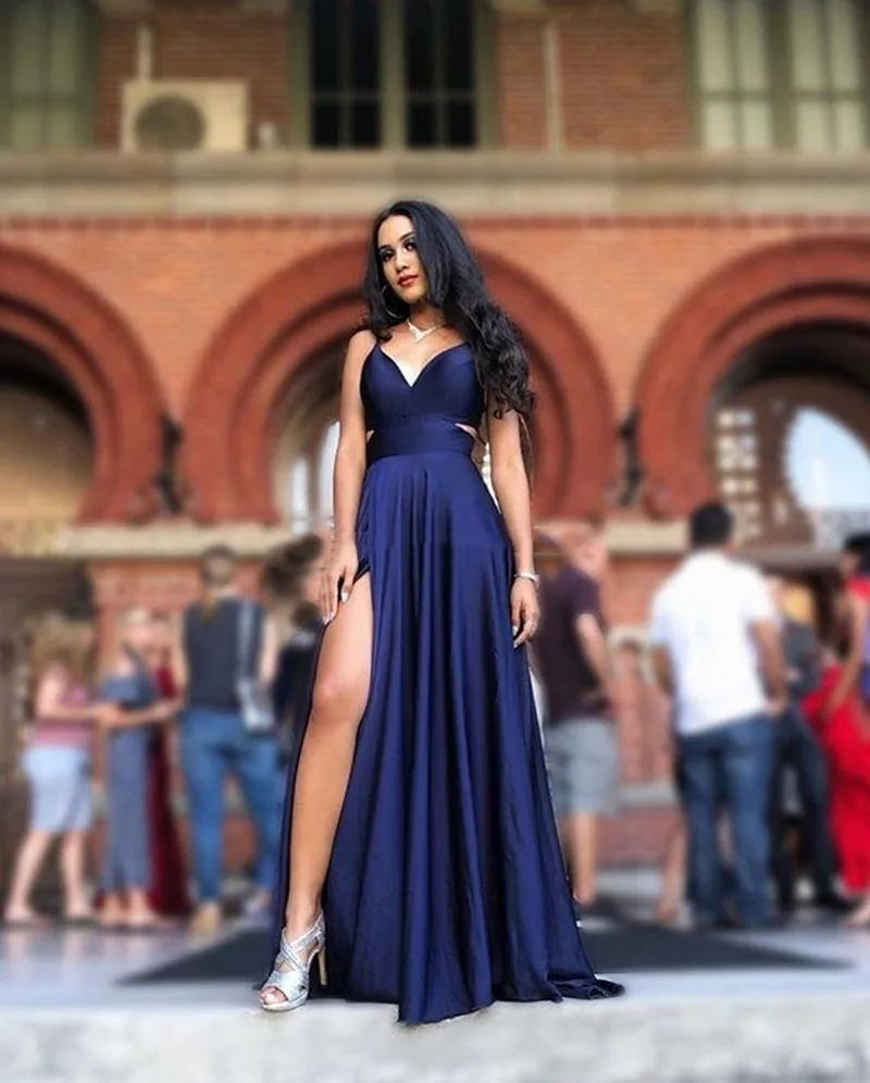 

Sexy Long Prom Dresses Gowns V Neck A-Line Navy Blue Satin Prom Gowns Leg Slit Girls Graduation Dresses 2020 abendkleider