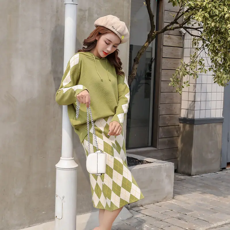 Neploe New Knitted Two Piece Set Women Hooded Sweater Tops+ Mid-calf Skirt Autumn Winter Argyle Hit Color Suits 55340
