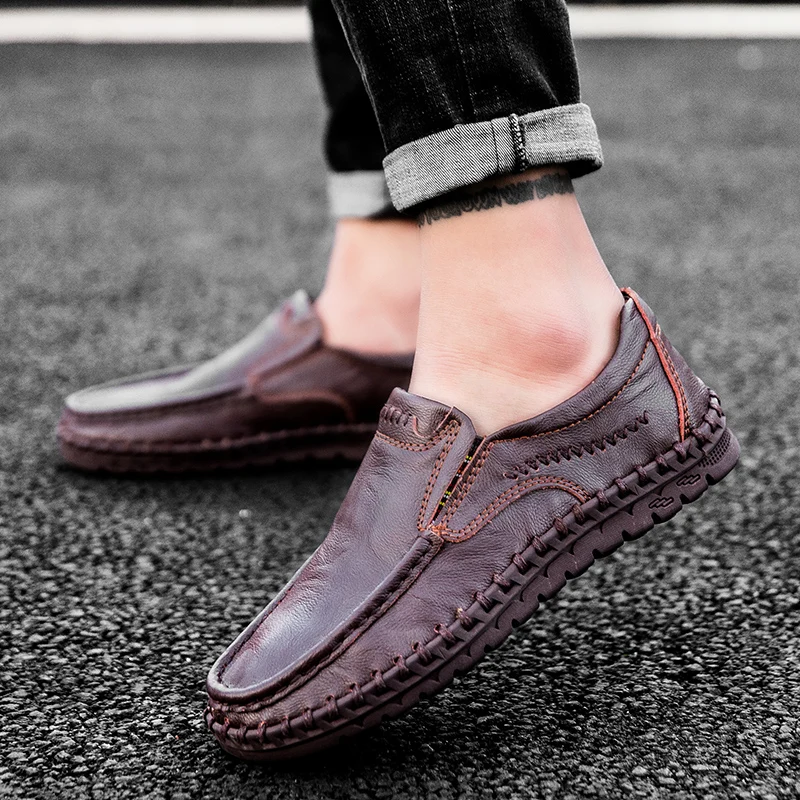 Classic Mens Casual Shoes Outdoor Designer Mens Loafers Italian Style Men Moccasins Comfortable Pull-on Mens Wedding Shoes