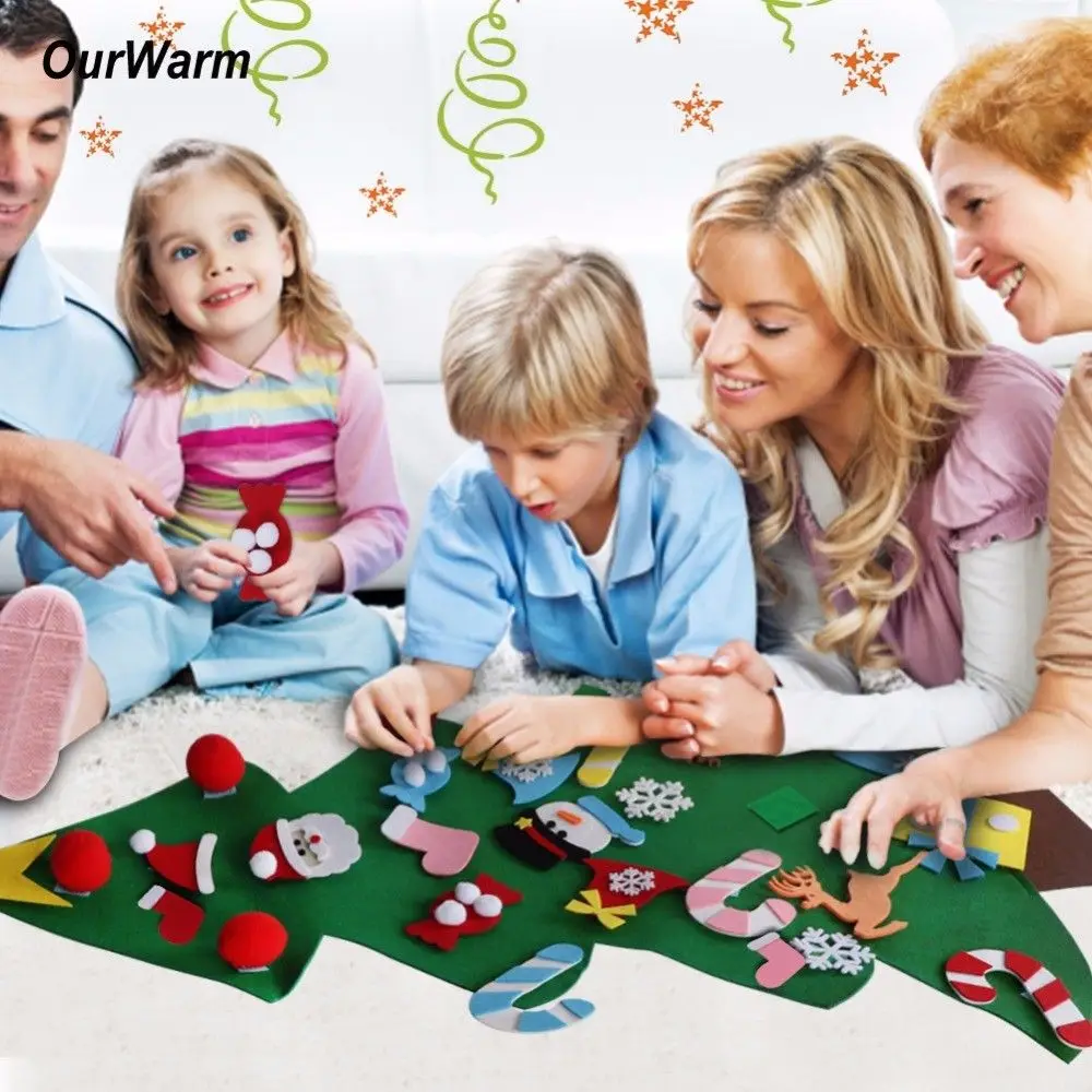 Preise DIY Fühlte Weihnachten Baum Wand Hängen Spielzeug Abnehmbare DIY Kunst Abziehbilder hause tür Aufkleber dekoration Weihnachten geschenk für baby kinder