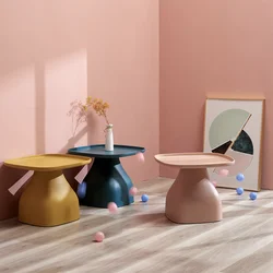 Mesa de centro minimalista de estilo nórdico para el hogar, mesa de esquina de plástico creativa para balcón, sala de estar y dormitorio, mesa lateral