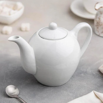 

Kettle 800 ml "is a Classic. Elephant", color white