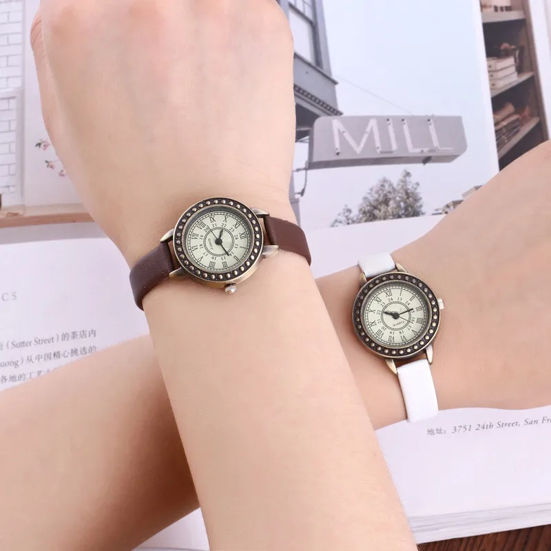 Женские дизайнерские винтажные кожаные женские часы-браслет коричневые ретро римские Кварцевые женские часы модные маленькие женские наручные часы