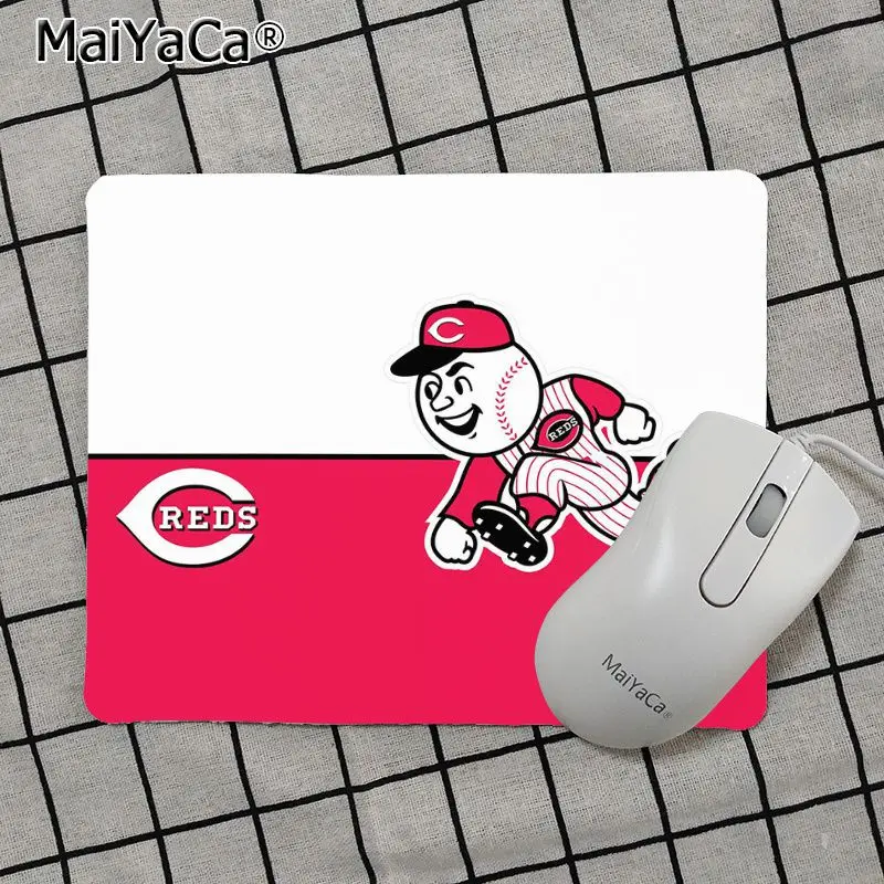Maiya высокое качество Cincinnati Reds противоскользящие прочные силиконовые компьютерные коврики Лидер продаж подставка под руку мышь - Цвет: No Lock Edge18x22cm