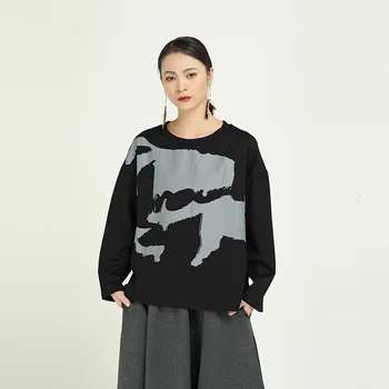 

LANMREM 2020 Fashion New Famale's Tops Spring Personaltiy Printting Irregular T-shirt Loose Long Sleeve Round Collar Tops YH634