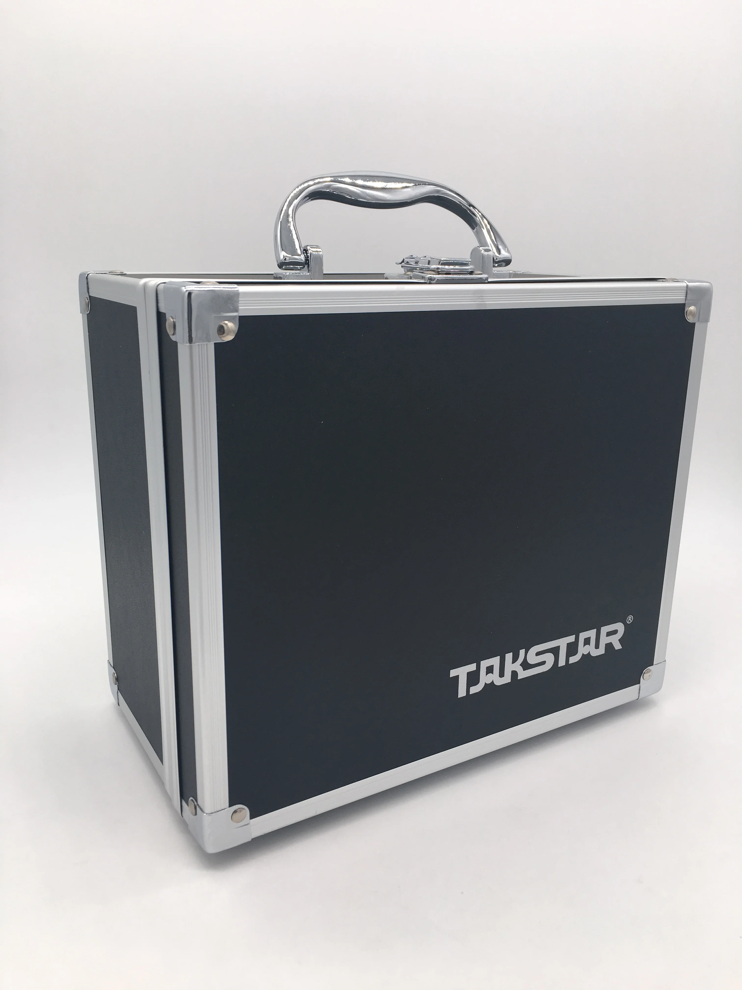 

Headphone suitcase carry case for Takstar PRO82 recording monitor headphone accessories suitcase not include headphones