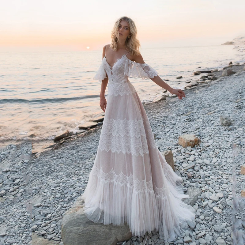 

Bohemian Wedding Dresses 2020 Off Shoulder Lace Appliques Bridal Gowns Sexy Backless Beach A Line Wedding Dress Robe De Mariee