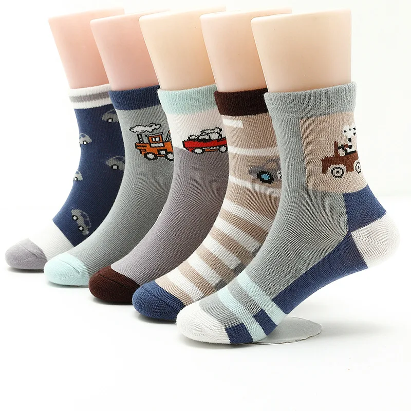 cars 5 pairs 5 пар/партия, детские носки, осенне-зимние хлопковые носки с рисунком для мальчиков, От 2 до 15 лет, детские носки - Цвет: cars 5 pairs