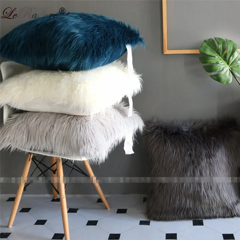 

LeRadore Custom New Plush Pillowcase Soft Imitated Wool Long Furry Sofa Cushion Cover 55*55cm Pillow Cover for Sofa Home Decor