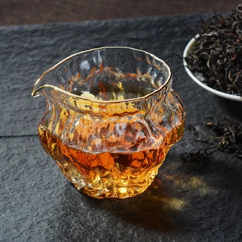 

260ml Clear Tea Infusers Heat Resistance Chahai Walnut Pattern Teacup Suitable for Microwave Ovens Glass Tea Cup Pitcher Teaware