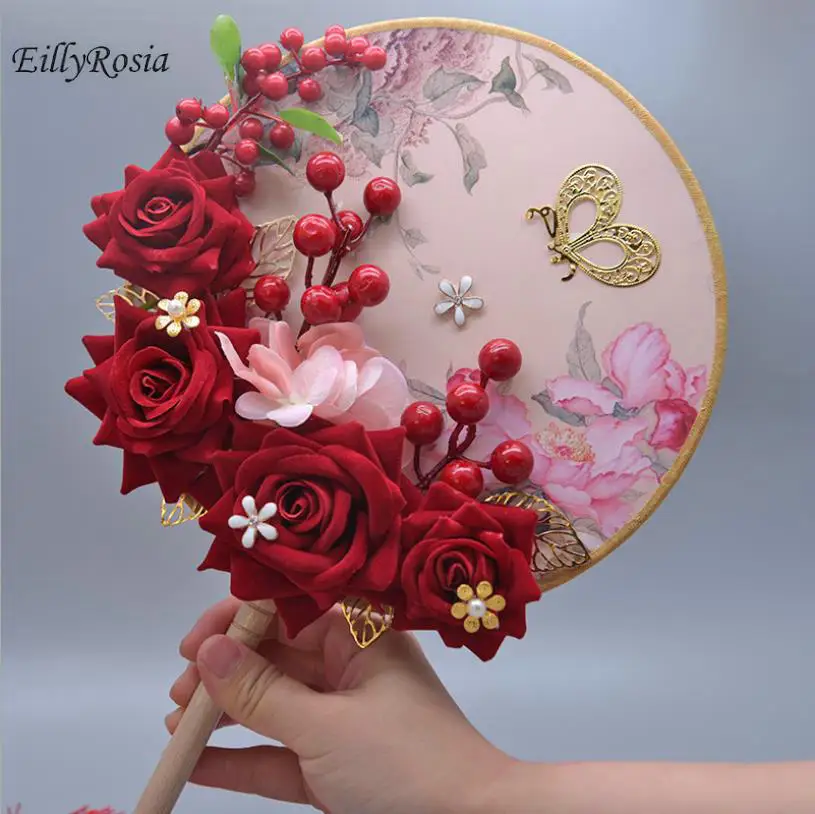 

Vintage Chinese Wedding Bouquet Fan Red Pink Artificial Flowers Pattern Ancient Round Fan with Tassel Bride Wedding Accessory