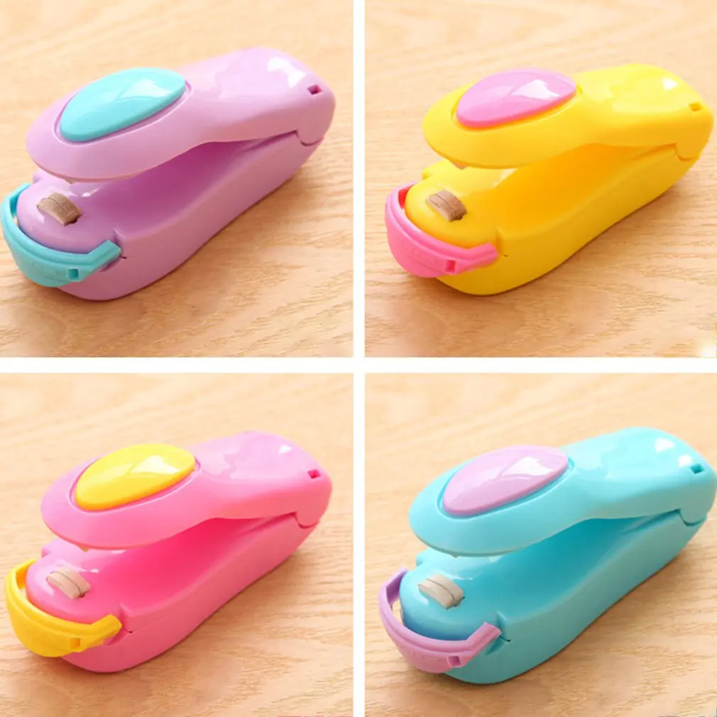 

Mini Portable Handheld Sealing Machine Heat Tool Plastic Bag Home Use Packing Sealing Machine Kitchen Tool