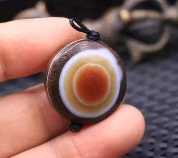 

Magic Power Tibetan Colorful old Agate Goat Heaven Eye dZi Bead Pendant 5A R20F5 Carving LKbrother Sauces