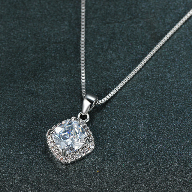 Female Green Crystal Pendant Necklace Charm Zircon Chain Necklaces For Women Cute Bridal Square Wedding Necklace