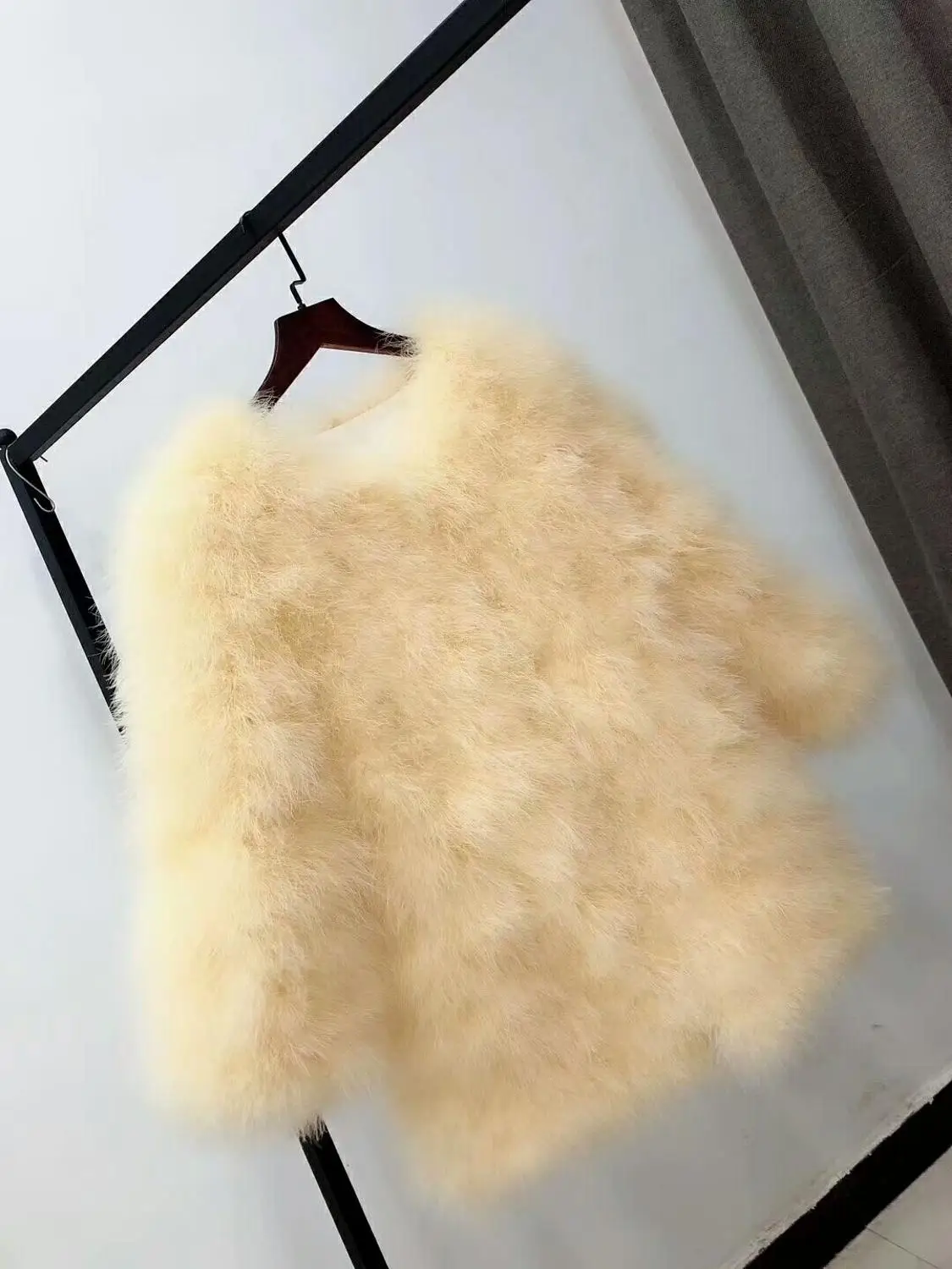 Beige yellow Новинка 70 см Женское пальто из натурального меха длинная стильная натуральная Страусиная пуховая зимняя теплая куртка модная одежда наивысшего качества - Цвет: Beige yellow