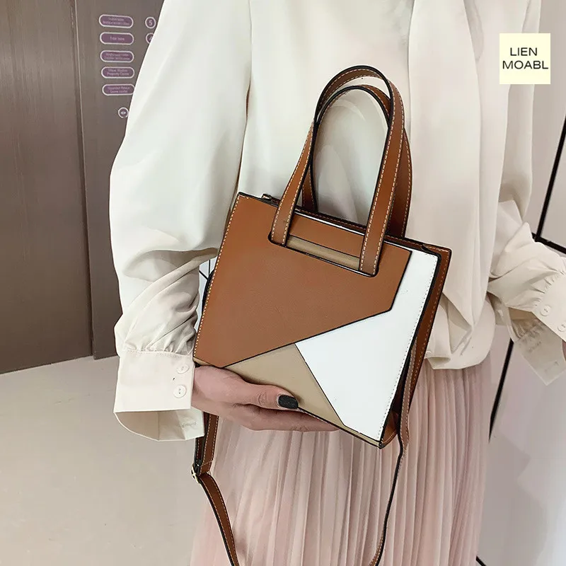 Net red small bag female 2020 autumn and winter new tide fashion Korean wild one-shoulder portable square bag retro messenger ba