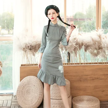 

2020 New Cheongsam Women Vintage Chinese Style Evening Party Dress Elegant Half Sleeve Asymmetry Qipao Green Plaid Vestidos
