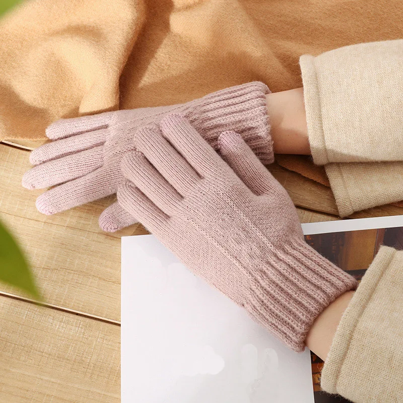 light pink Зимние теплые женские вязаные перчатки ярких цветов с сенсорным экраном, модные милые вязаные крючком Мягкие плюшевые варежки для девочек - Цвет: light pink