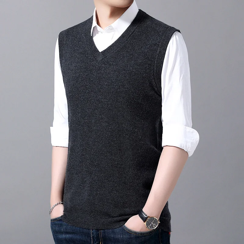 New Fashion Brand Sweater For Mens Pullovers Jumpers Knit Solid Color V Neck Slim Fit Autumn Vest Sleeveless Casual Clothing Men - Цвет: Темно-серый