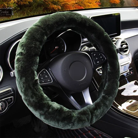 Осенняя крышка рулевого колеса автомобиля Зимняя мода мягкая теплая Funda Volante универсальная Оплетка на руль авто Стайлинг - Название цвета: Green