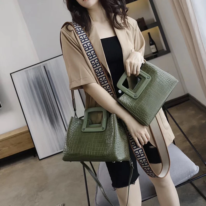 

Famous Designer Women Genuine Leather Handbag High Quality Women Messenger Bag Crocodile pattern Fashion OL Style Women Bag