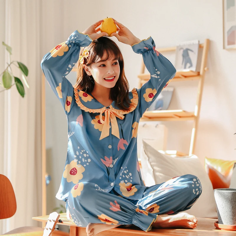 

Lazy Style Fake Flower Silk Pajamas Set for Women Spring Summer Women Sleepwear Set Doll Collar Cute Shrink Pant Full