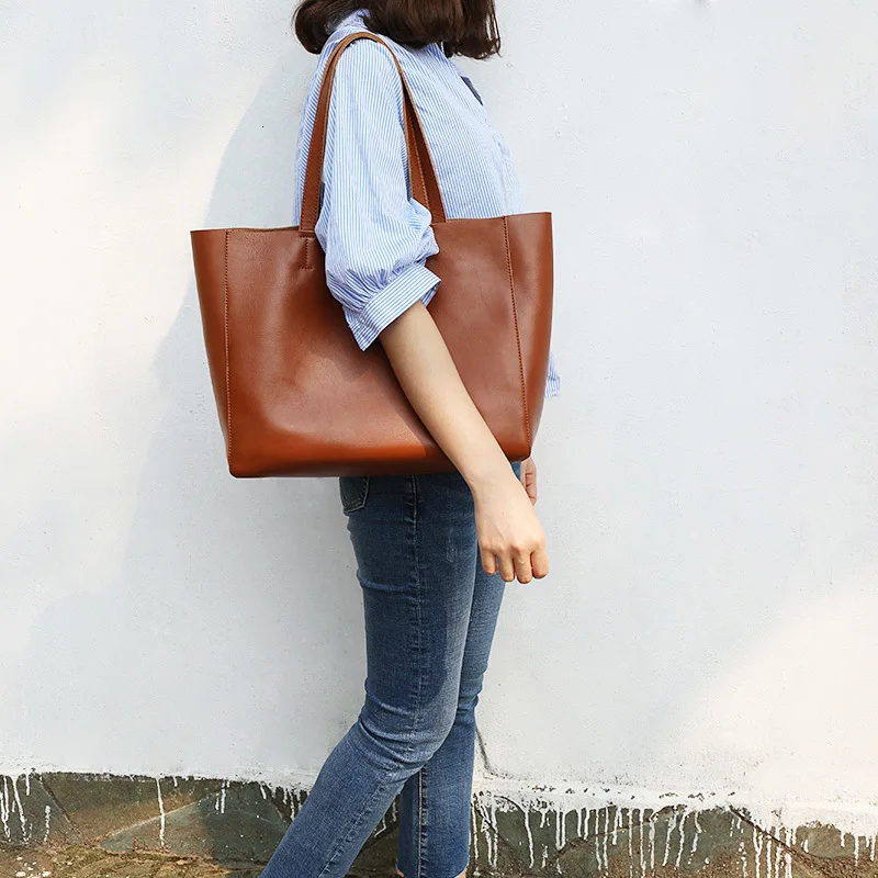

2019 Woman Genuine Leather Special Single Shoulder Layer Cowhide Portable Woman