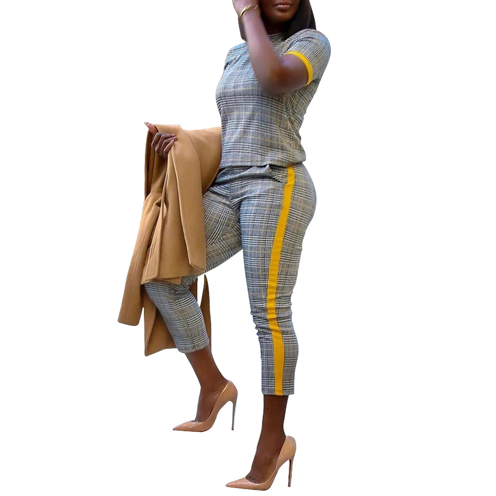 

2020 Spring Summer Women O-Neck Short Sleeve Top Pants Suits Plaid Print Two Piece Set Casual Tracksuits Fitness Outfits