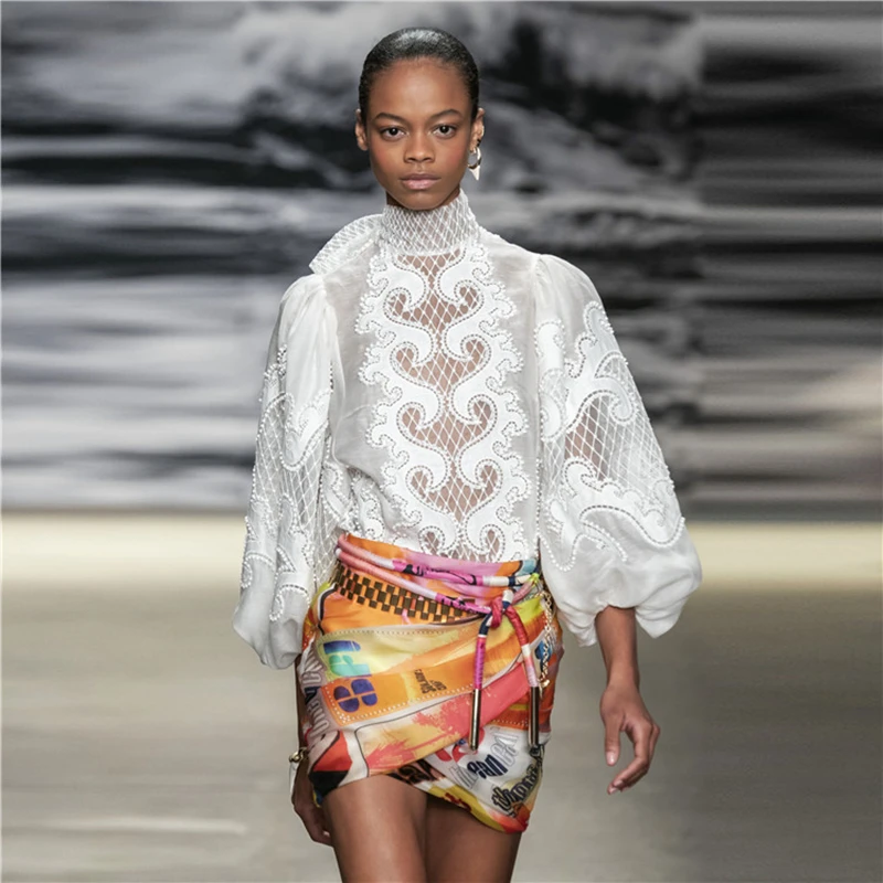 Новинка 2019 женская рубашка на осень и весну Женская белая блузка с вышивкой