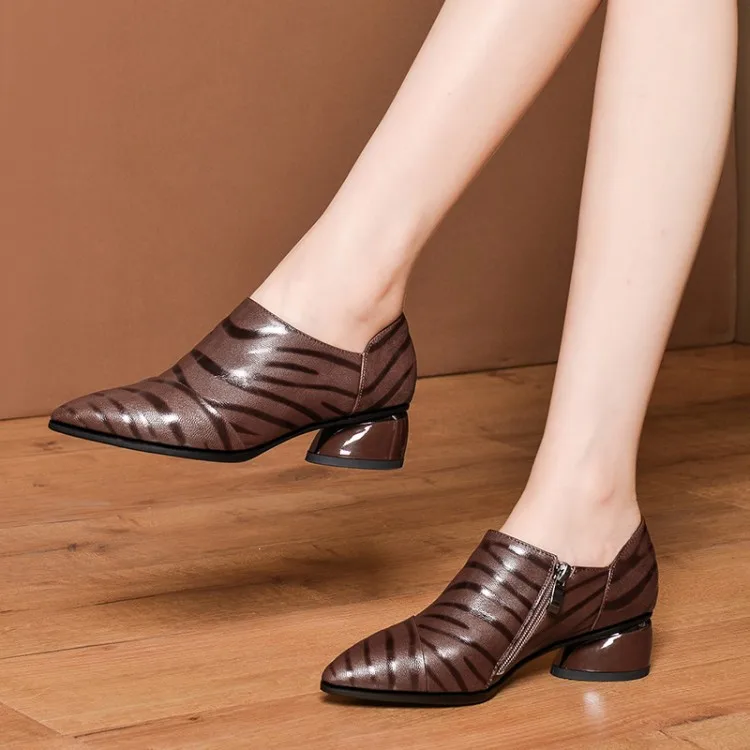 

-Style Western Style Trend New Style Spring And Autumn Pointed-Toe Women's Printed Sheepskin Side Zipper Chunky Semi-high Heeled