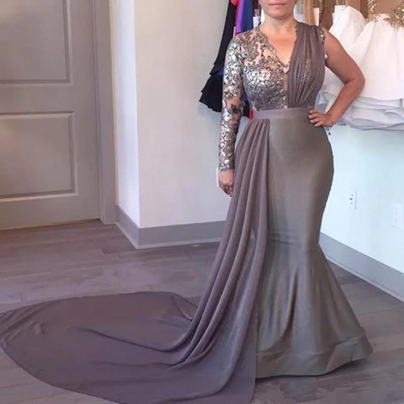 

Lace Sequins Mermaid Prom Party Dresses 2020 Modern Chiffon Stain Long Sleeve Mermaid Pleated Ruffles Evening Formal Gowns
