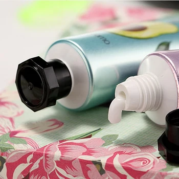 

Plant Extract Hand Cream Moisturizing Smooth Fine Lines Brighten Skin Color Hand Care Cream 06