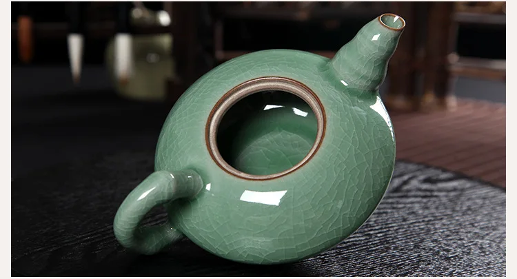 SOURCE Manufacturers Longquan Celadon Geware Kung Fu Tea Set Sail Tea Pot Creative Handmade Ceramic Teapot Tea Set